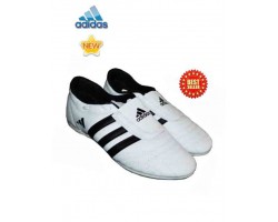 Giày Tập Võ Adidas