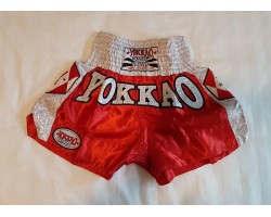 Quần Muay Thái Yokkao Dynamite Xanh / Đỏ